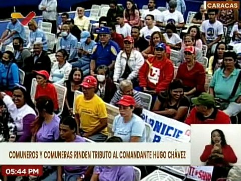 Min. de las Comunas Jorge Arreaza: Ustedes resistiendo, siguieron manteniendo vivos sus comunas