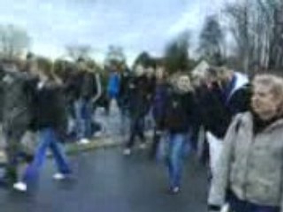 Manifesation lycée Jean Monnet !