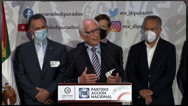 ¡El PAN se desmorona 5 exgobernadores y 7 legisladores chocan con Marko Cortés!
