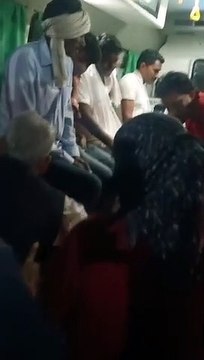 खुशी में खलल: बारातियों की मिनी बस पलटी, नौ जने घायल