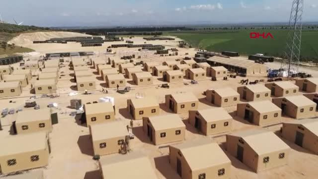 NATO'nun Hatay'daki çadır kentinin inşaatı devam ediyor