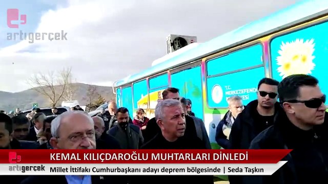 Kılıçdaroğlu, Cumhuriyet Kültür Merkezi'nde muhtarlarla kahvaltıda buluştu.