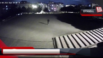 Arnavutköy'de cemevine pencereden giren hırsız