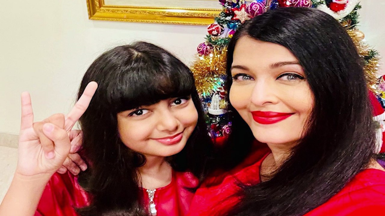 Aishwarya Rai Daughter Aaradhya Bachchan ne looti mahfil l bollywood news l live news with pooja