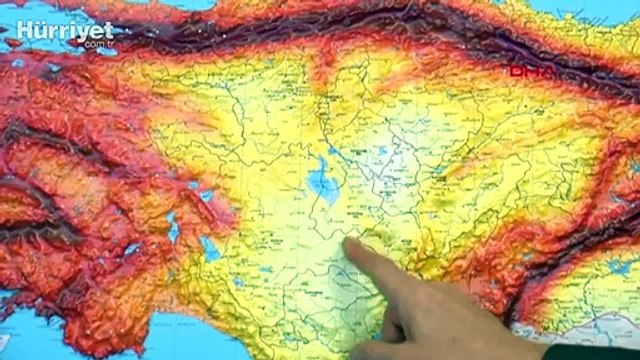 Prof. Dr. Süleyman Pampal: 'Türkiye Deprem Tehlike Haritası' güncellenmeli