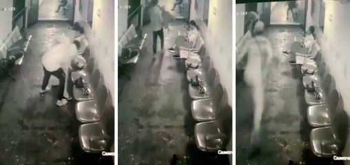 Vídeo mostra o momento em que marido a joga a esposa para fora de uma balsa