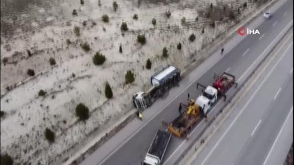 Kimyasal madde yüklü tır devrildi