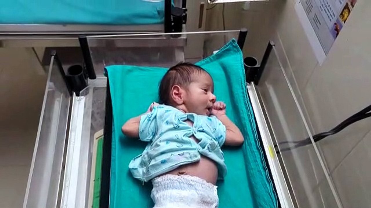 जेएलएन अस्पताल के पालना गृह में मिला नवजात