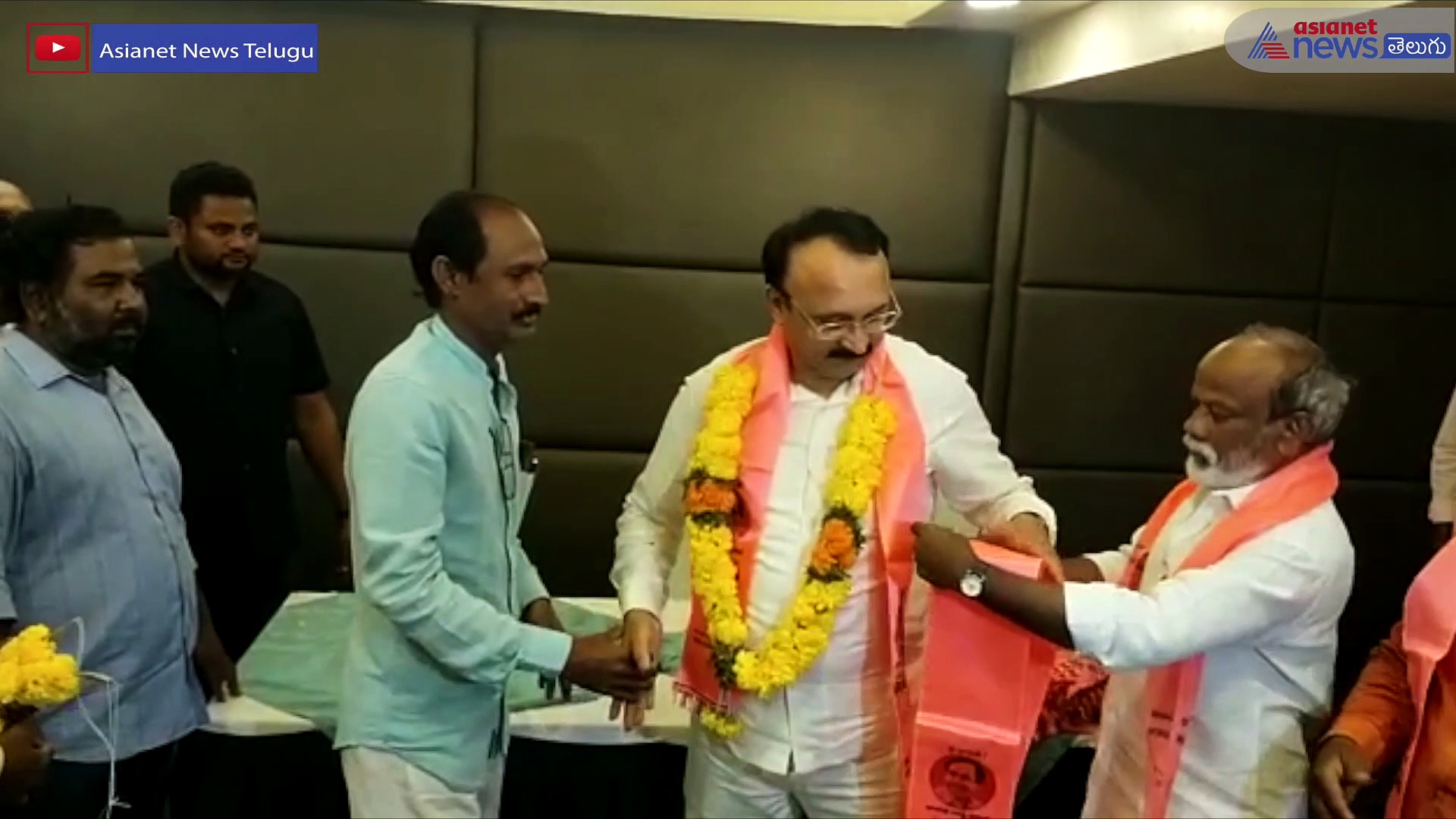 ఎమ్మెల్సి కవిత పై అక్రమ కేసులు బనాయిస్తున్నారు .... తోట చంద్రశేఖర్  