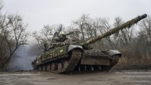 كاميرا الجزيرة ترصد التعزيزات العسكرية الأوكرانية في باخموت