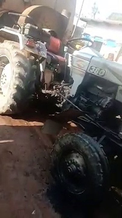 बिजली का तार छूने से इस कदर जली तूड़ी से भरी ट्...