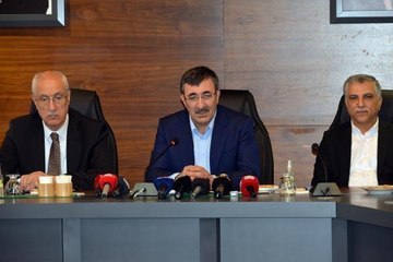 AK PARTİ'Lİ YILMAZ: BİNGÖL'DE 2 BİN 150 KONTEYNERLİK ALANIN ALTYAPISI HAZIRLANIYOR