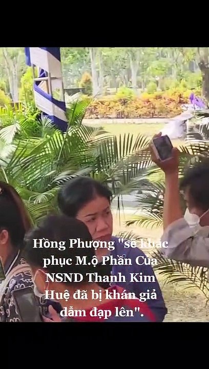 Ca sĩ Hồng Phương thông báo sẽ tu sửa lại phần mộ hư hỏng của nghệ sĩ Thanh Kim Huệ