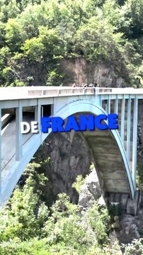 Le PLUS HAUT Saut à l'élastique de FRANCE (pt.1)