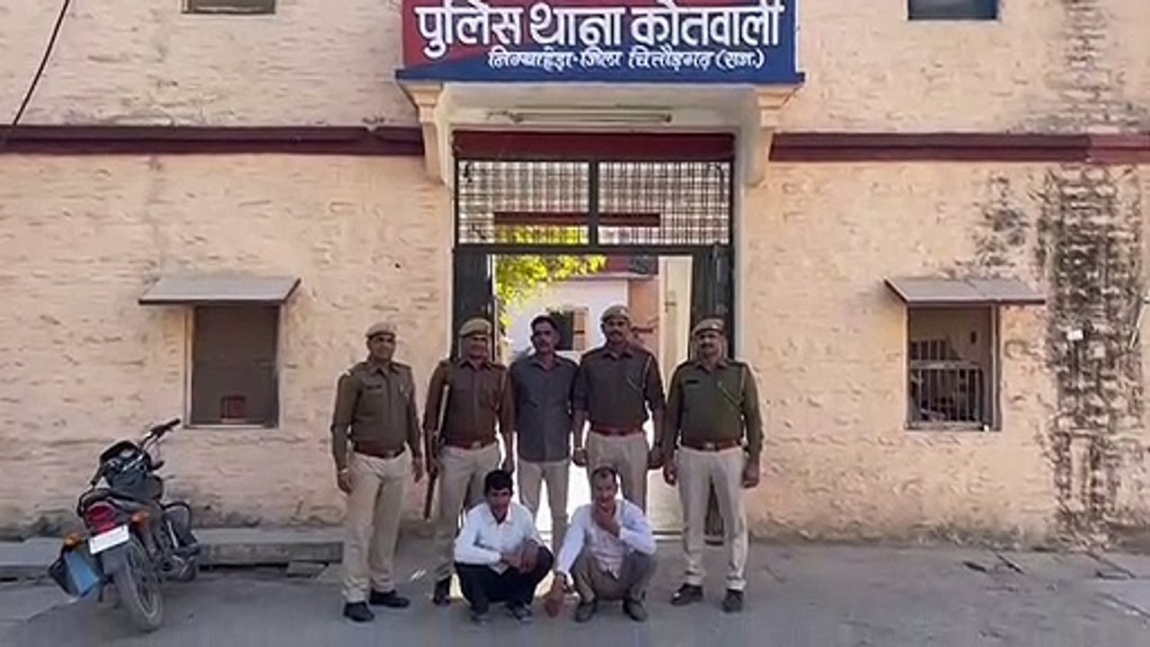 पशु आहार की आड में तस्करी, 11 लाख की शराब जब्त,...