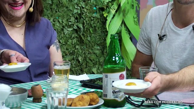 Buteco 98 | Caju come ovo cru ao vivo no Buteco 98!