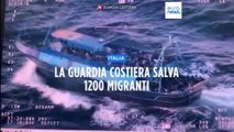 Sabato da record, salvati oltre 1200 migranti in mare aperto dalla Guardia costiera italiana