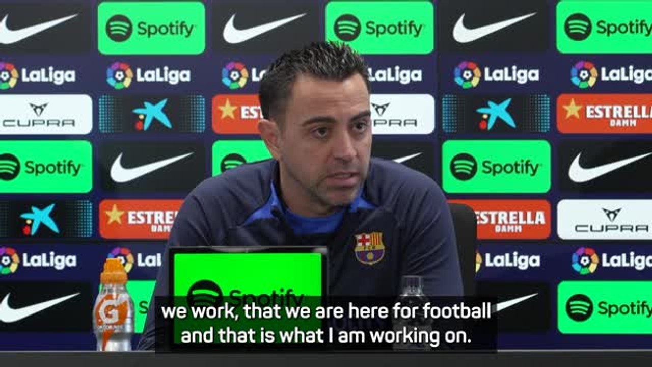 Xavi fully focused on football rather than refereeing scandal