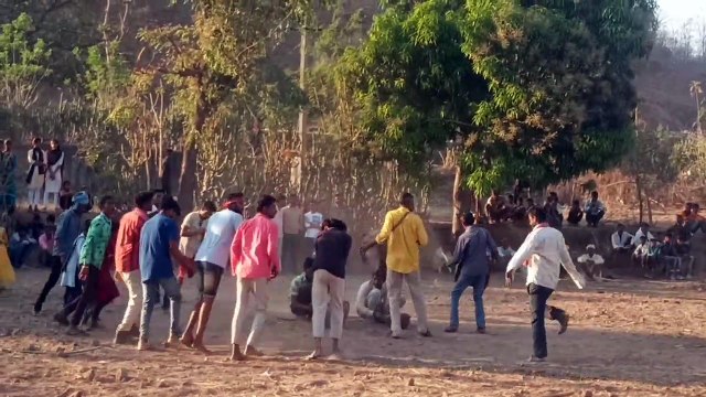 Ger played on the fifth, Neja looted from 40 feet high date palm, youth following the unique tradition of ancestors