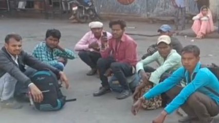 उज्जैन: रंग पंचमी पर बसों के पहिये थमे, यात्री हो रहे परेशान