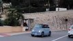 Accident en direct - Filmé par des passants, un jeune chauffard de 16 ans a renversé hier soir sa voiture électrique à Monaco, frôlant le drame !