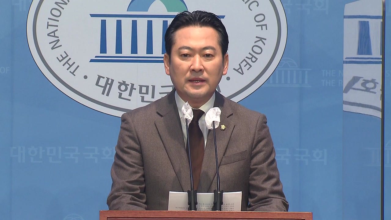 與, 이재명 대표 향해 "정치 이전에 사람이 되어야" / YTN