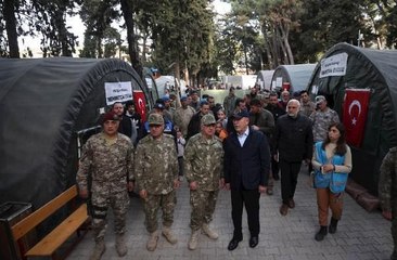 Bakan Akar, Hatay'da incelemelerde bulundu