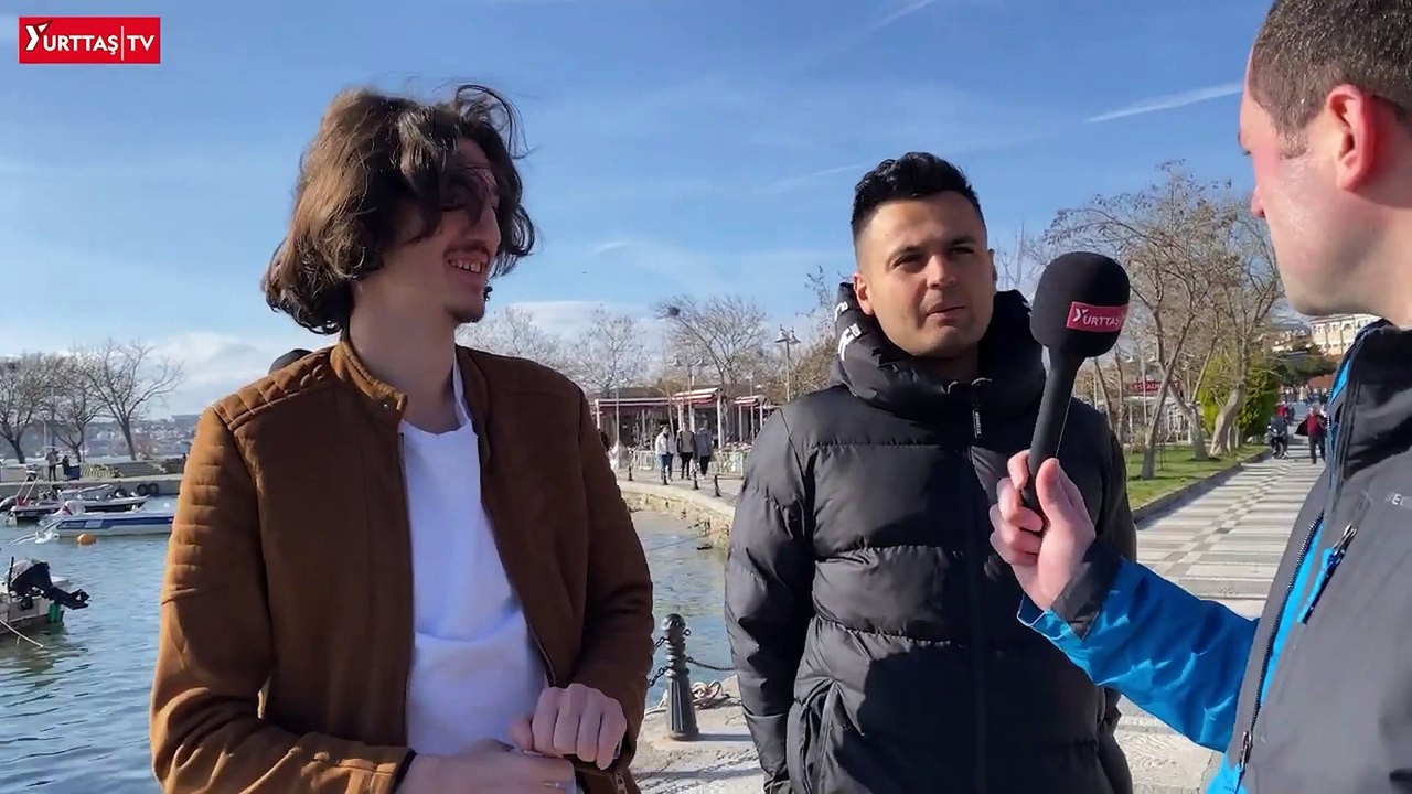 "Kılıçdaroğlu'na oy vermem" diyen gence arkadaşı böyle takıldı! "Düşünsene sokakta gezerken sana 'Tayyipçi' diyecekler!"