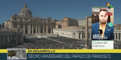 Feligreses esperan décimo aniversario del papado de Francisco