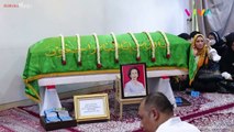 Presiden Jokowi Takziah ke Rumah Duka Istri Moeldoko