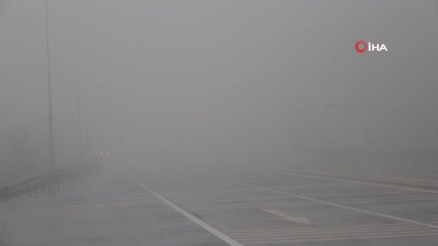 Bolu Dağı'nda yoğun sis: Görüş mesafesi 20 metreye kadar düştü