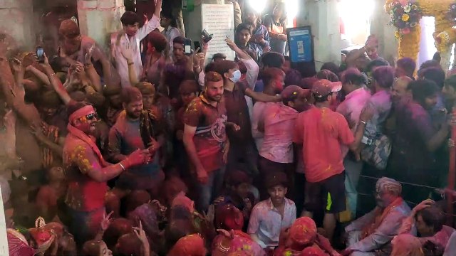 Video...जगदीश मंदिर में रविवार को रंग पंचमी पर्व पर फुलडोर उत्सव मनाया गया