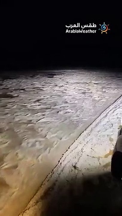 سيول عارمة في السليمي بمنطقة حائل