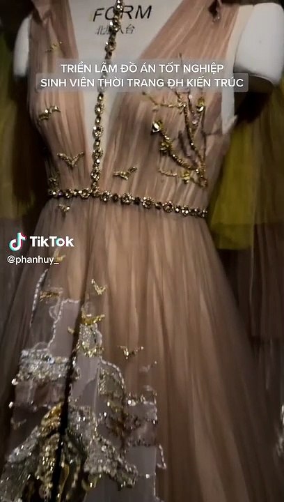 Làm đồ án tốt nghiệp, sinh viên ĐH khiến giới mộ điệu trầm trồ