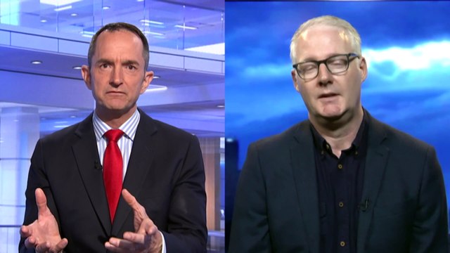 Senior NSW minister calls for action on gambling lobby