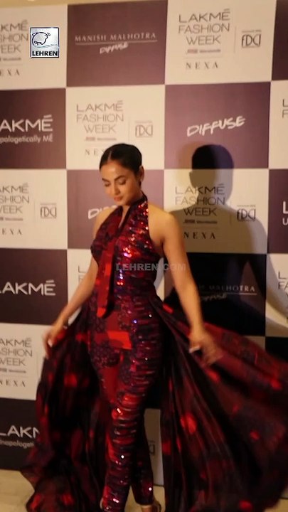 Sonal Chauhan का क्यूट लुक