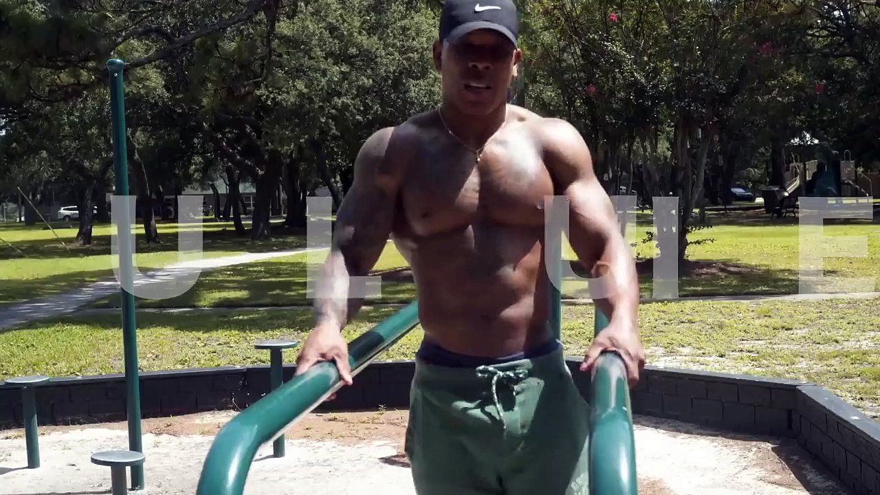 10 MINUTE LOVE HANDLE WORKOUT