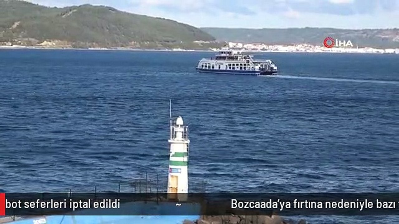 Bozcaada'ya fırtına nedeniyle bazı feribot seferleri iptal edildi