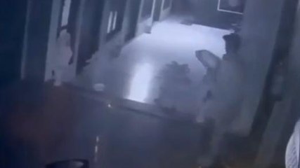 होटल में बिताई रात, दिन निकलते ही कर दिया कांड, वीडियों देख उड़े होश