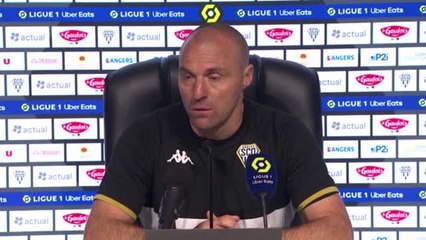 27e j. - Dujeux (Angers) comprend la colère des supporters