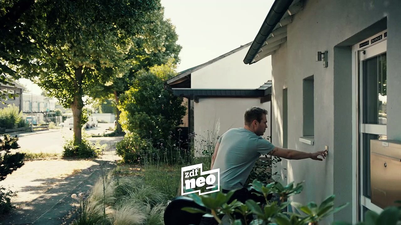 Like A Loser Trailer DF