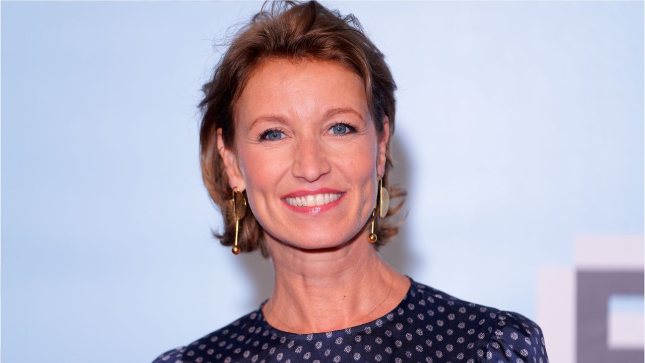 GALA VIDÉO - PHOTO - Alexandra Lamy “encore fraiche” : elle met les choses au clair sur la chirurgie esthétique !