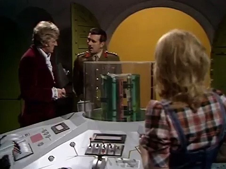 Doctor Who (Doctor Who Classic) - Se9 - Ep01 HD Watch