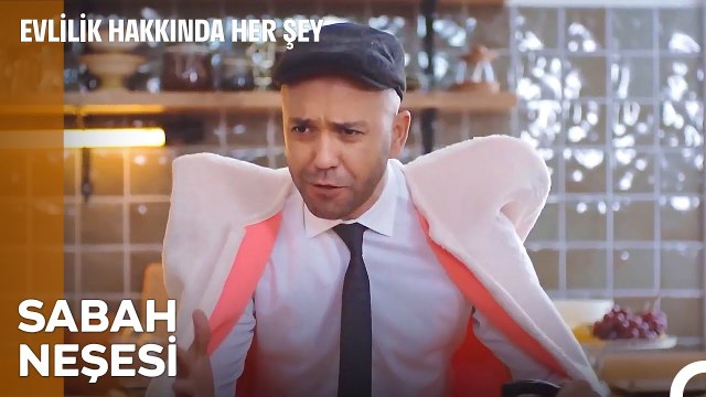 Kahvaltıda tiyatro dolu eğlence - Evlilik Hakkında Her Şey