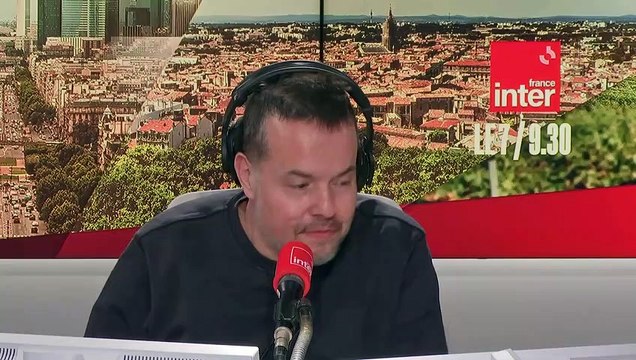 L'humoriste Sophia Aram étrille Cyril Hanouna dans son billet Le complot de trop (France Inter)
