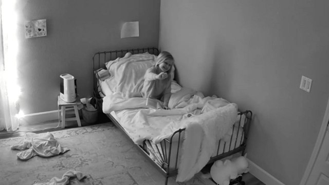 Marine Dad Sets Up Ring Camera In His Daughter's Room And Shares Wholesome Chats | Happily TV