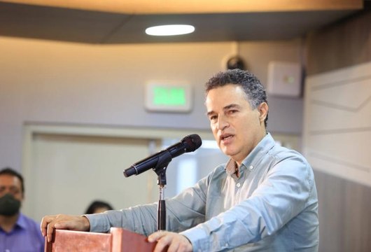 Entrevista de Aníbal Gaviria en Noticias RCN