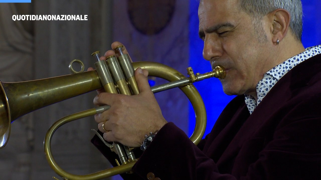 Paolo Fresu rende omaggio a Papa Francesco per i 10 anni di pontificato