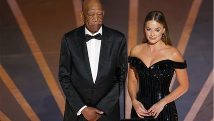Morgan freeman hides a serious health condition with his gloves