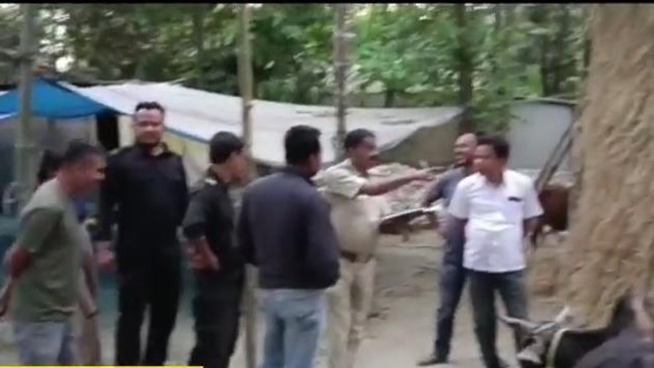 গায়ে কেরোসিন তেল ঢেলে আগুন ধরিয়ে দেওয়ার অভিযোগ! লিখিত অভিযোগ দায়ের থানায়